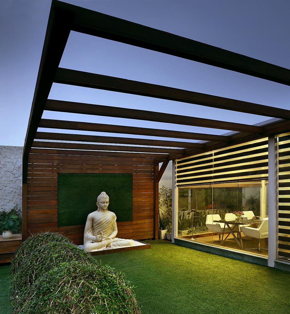 OFFICE-INTERIORS-TERRACE-PERGOLA - AVGAI : AVGAI